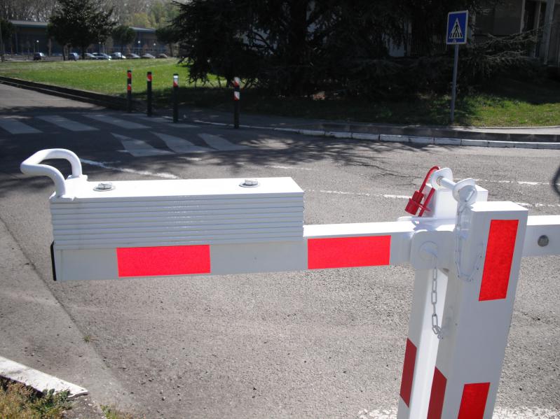 controle d'acces et portiques, barrieres